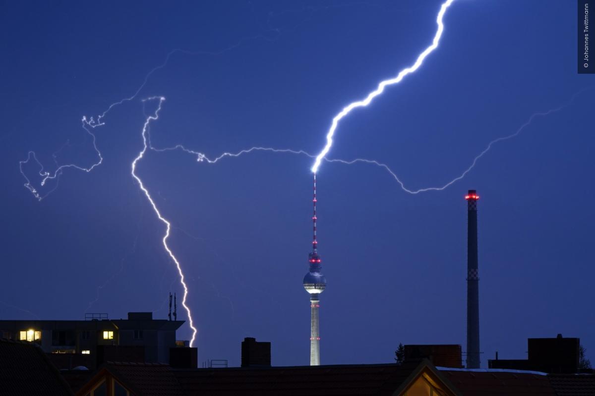 Lightning in TV tower Berlin